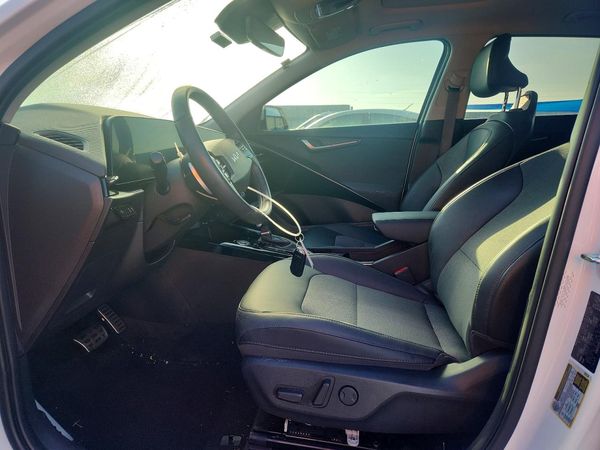 2024 KIA NIRO EX