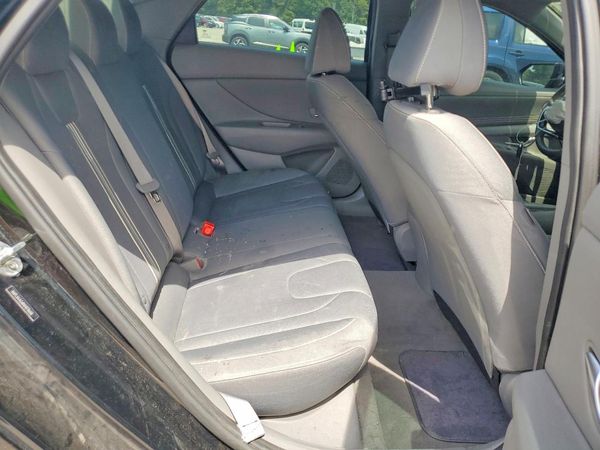 2022 HYUNDAI ELANTRA SEL w/Convenience Pkg — PSRS