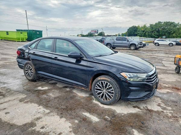 2021 VOLKSWAGEN JETTA S / SE / R-Line