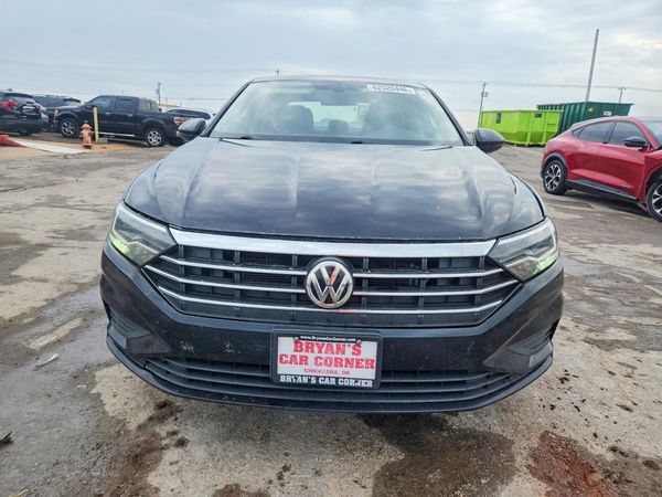 2021 VOLKSWAGEN JETTA S / SE / R-Line