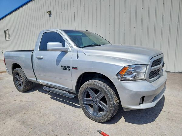 2014 RAM 1500 ST