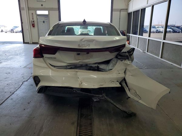 2024 KIA FORTE LX, LXS