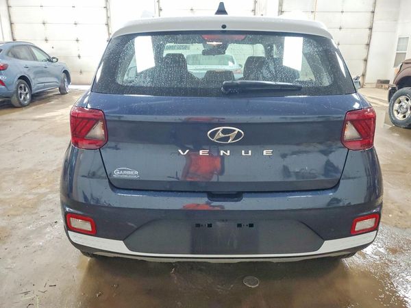 2021 HYUNDAI VENUE SEL & Denim