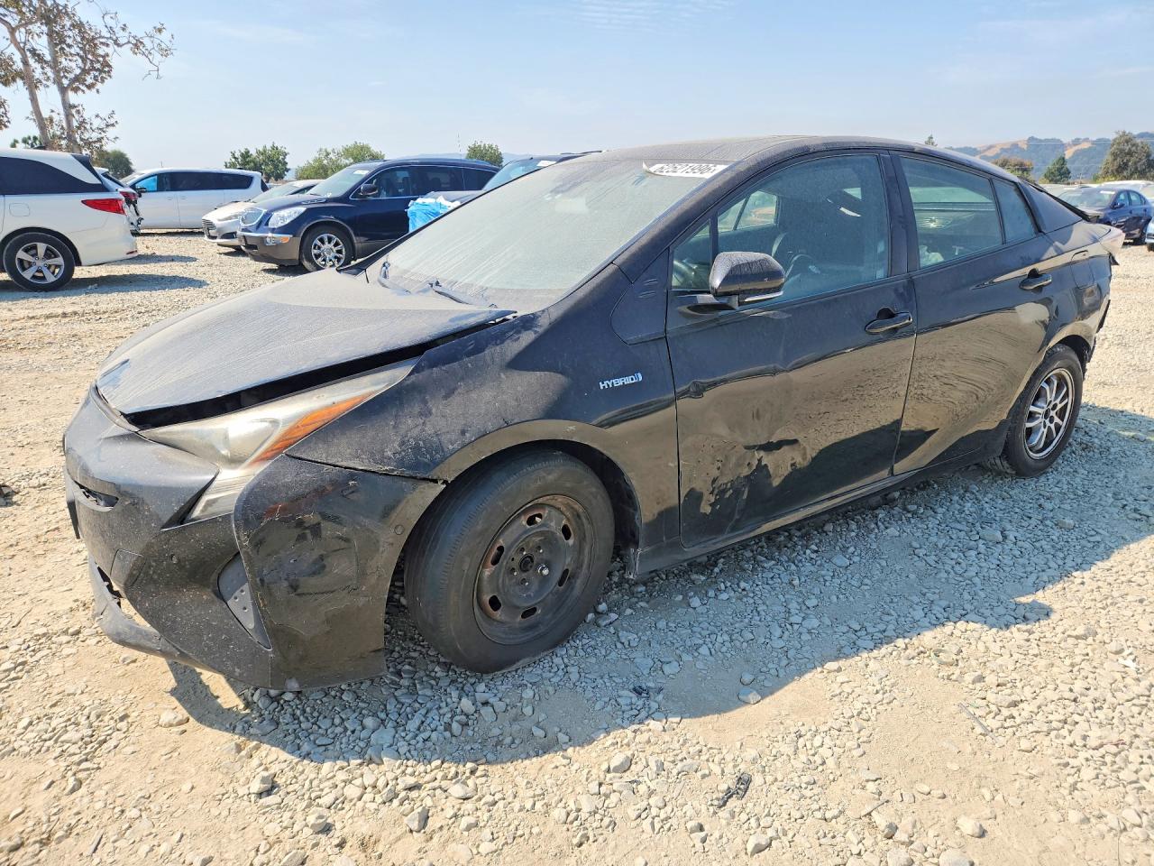 2018 TOYOTA PRIUS — Front 3/4