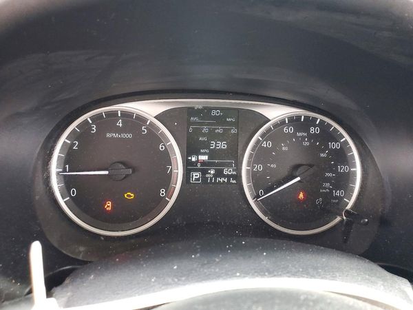 2023 NISSAN KICKS S