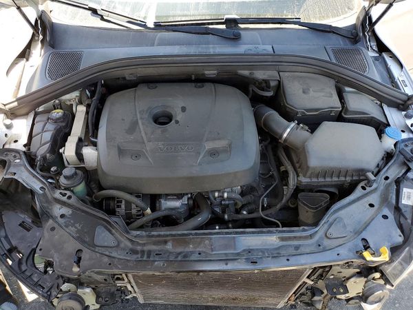 2017 VOLVO XC60 Inscription