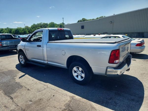 2015 RAM 1500 ST