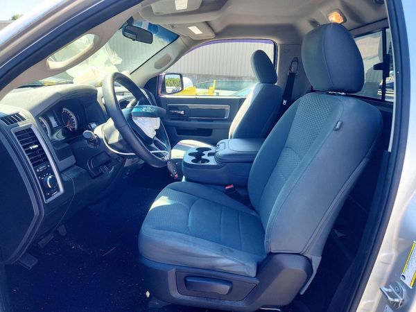 2015 RAM 1500 ST