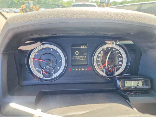 2015 RAM 1500 ST