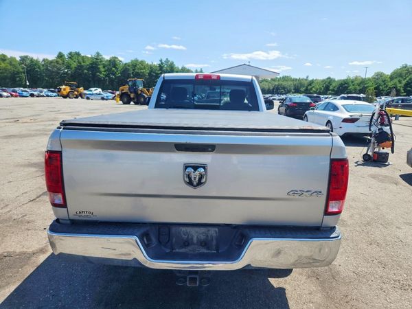 2015 RAM 1500 ST