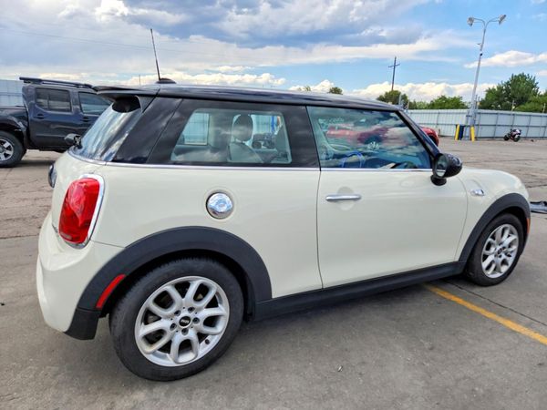 2016 MINI COOPER