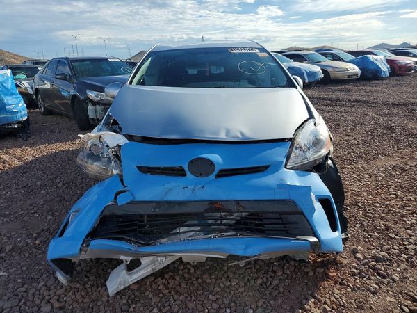 2015 TOYOTA PRIUS