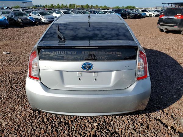 2015 TOYOTA PRIUS