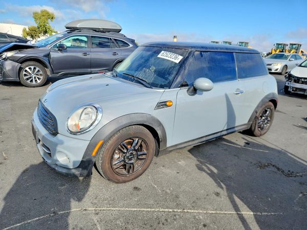 2012 MINI COOPER