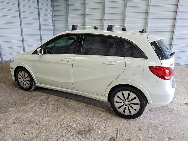2017 MERCEDES-BENZ B B250e