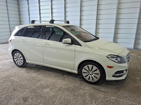 2017 MERCEDES-BENZ B B250e