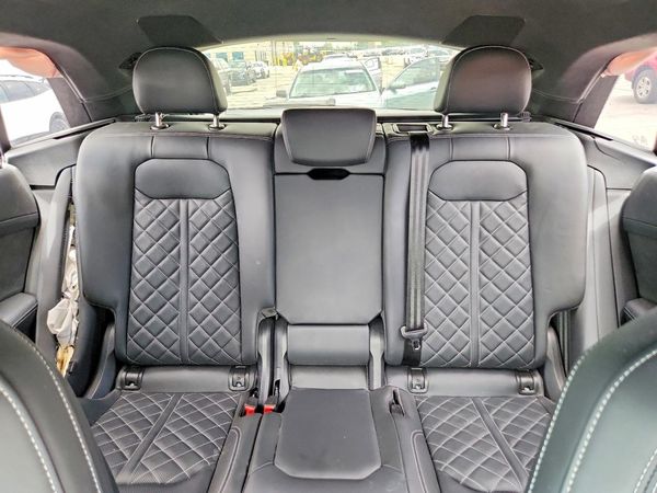2023 AUDI SQ8