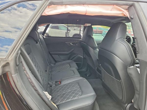 2023 AUDI SQ8
