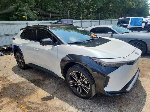 2024 TOYOTA BZ4X