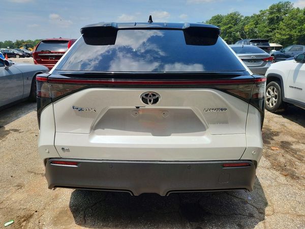 2024 TOYOTA BZ4X