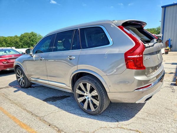 2021 VOLVO XC90 Inscription