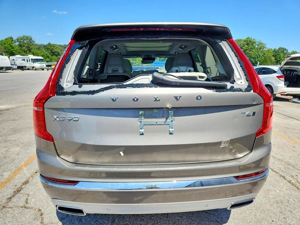 2021 VOLVO XC90 Inscription