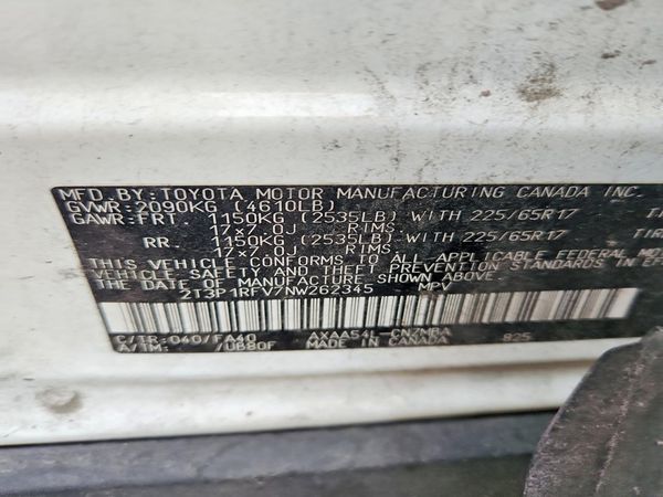 2022 TOYOTA RAV4 XLE