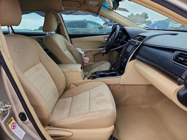 2015 TOYOTA CAMRY