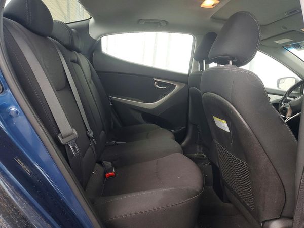2016 HYUNDAI ELANTRA