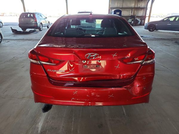 2018 HYUNDAI ELANTRA