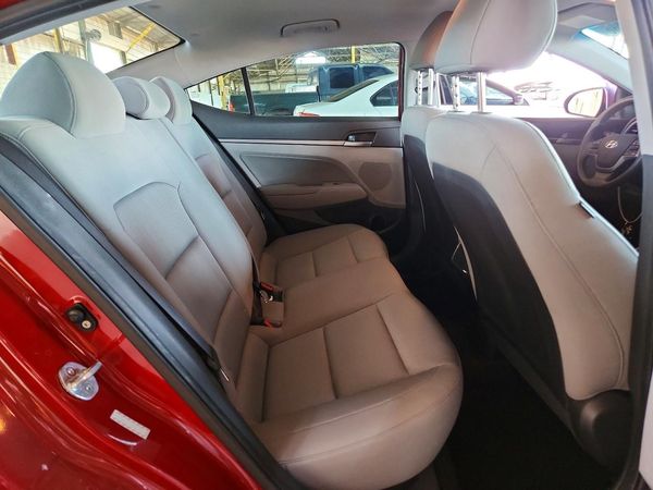 2018 HYUNDAI ELANTRA