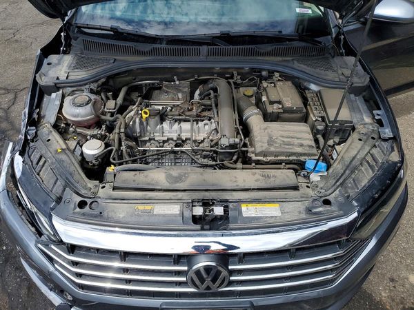 2021 VOLKSWAGEN JETTA S / SE / R-Line
