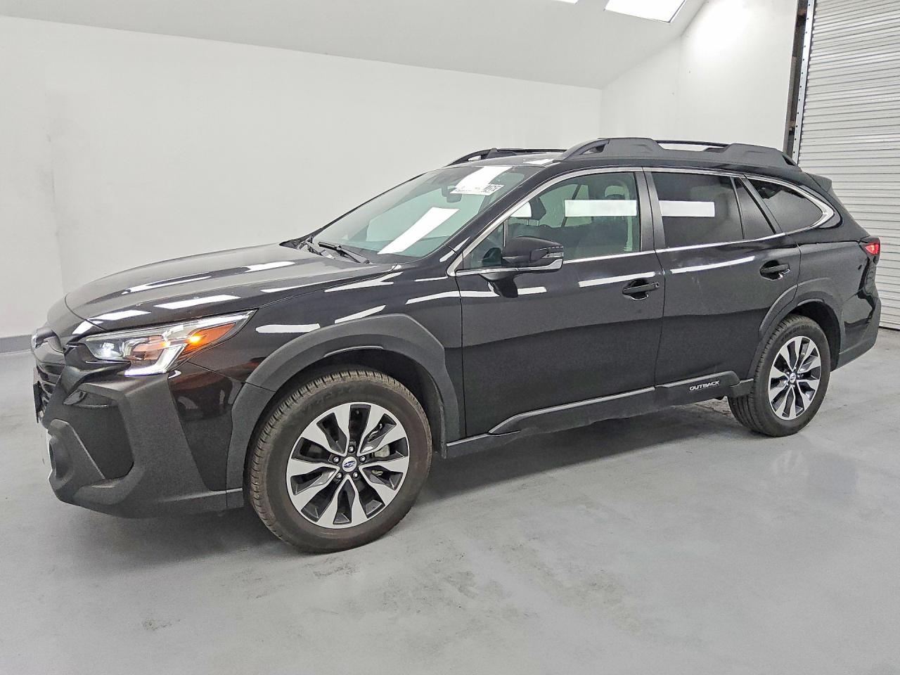 2025 SUBARU OUTBACK Limited
