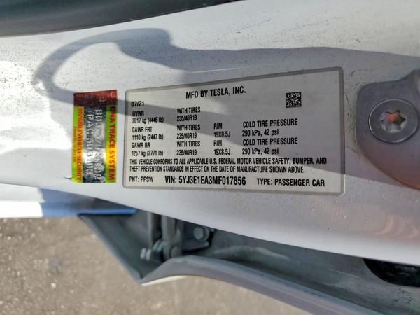 2021 TESLA MODEL 3