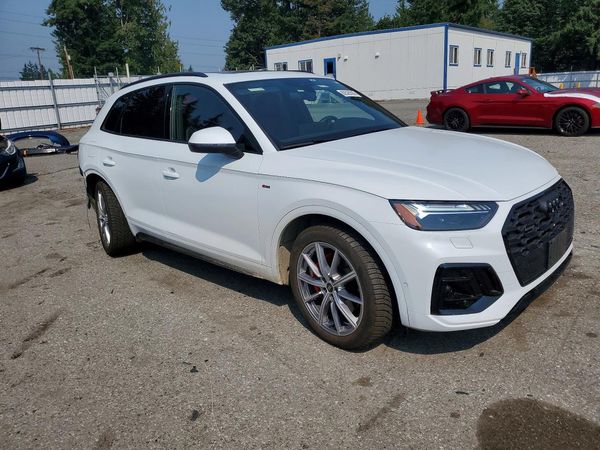 2024 AUDI Q5 E