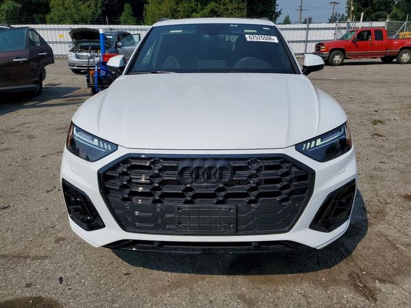2024 AUDI Q5 E