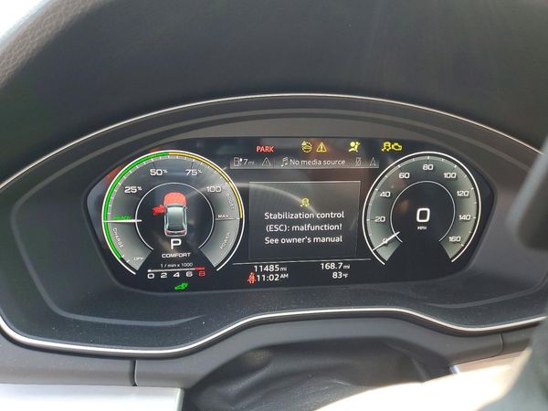 2024 AUDI Q5 E