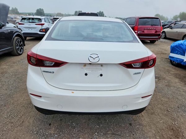 2018 MAZDA 3 Touring