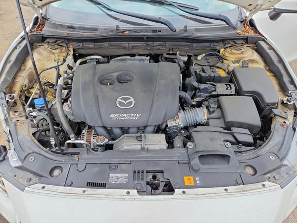 2018 MAZDA 3 Touring