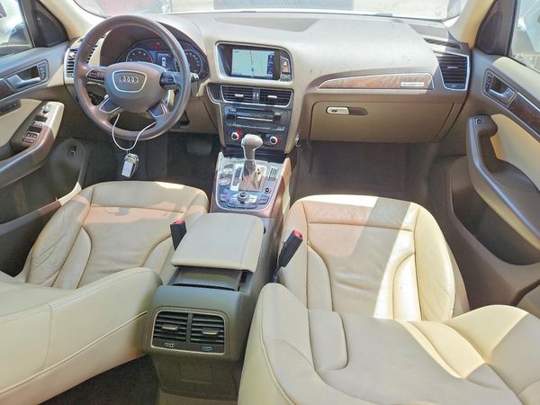 2015 AUDI Q5 Premium Plus
