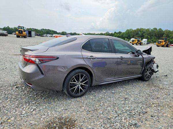 2024 TOYOTA CAMRY