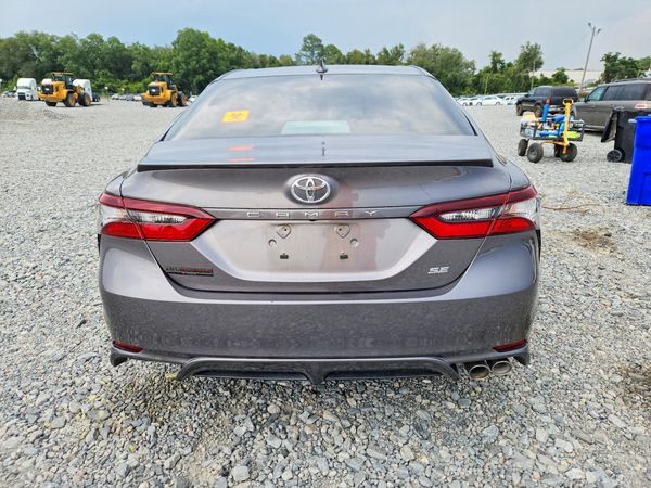 2024 TOYOTA CAMRY