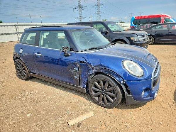 2015 MINI COOPER