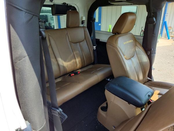2015 JEEP WRANGLER SAHARA 4X4