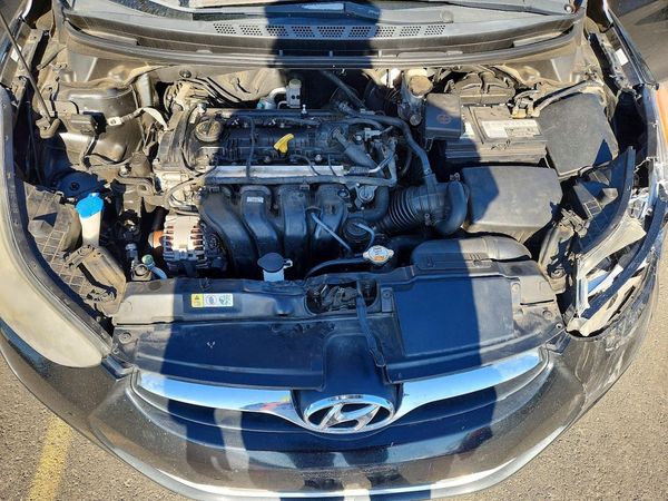 2013 HYUNDAI ELANTRA
