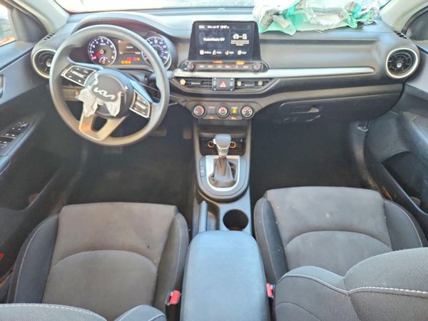 2022 KIA FORTE FE, LXS
