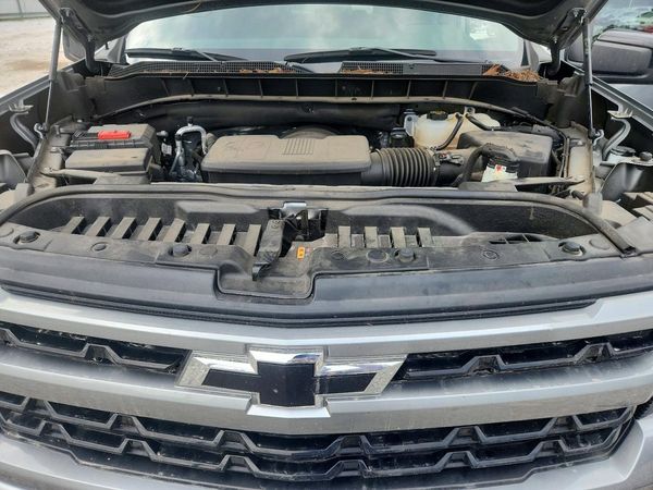 2023 CHEVROLET SILVERADO RST