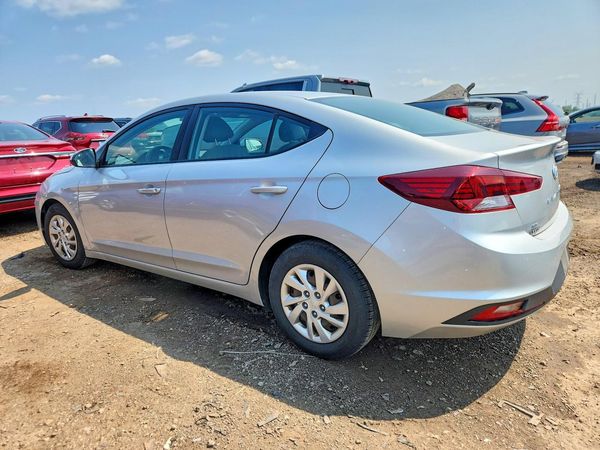 2019 HYUNDAI ELANTRA SE