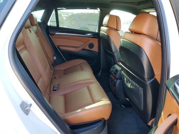 2014 BMW X6 xDrive35i