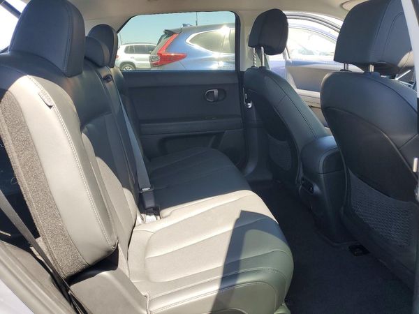 2025 HYUNDAI IONIQ 5 SEL